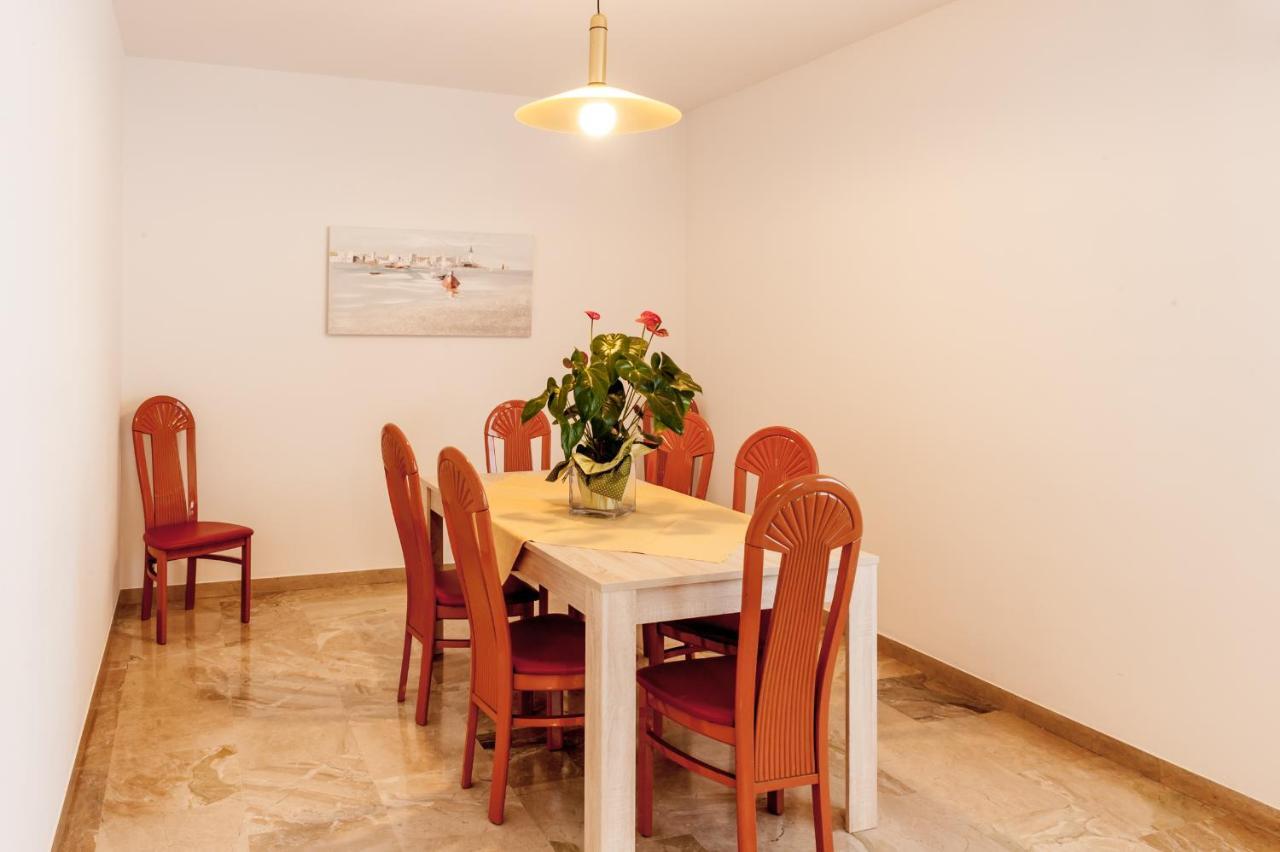 Le Barche Apartment